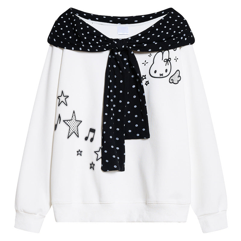 Black and white color blocked pullover rabbit star note embroidered hoodie